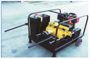 液壓動力機(jī) 型號：PD75